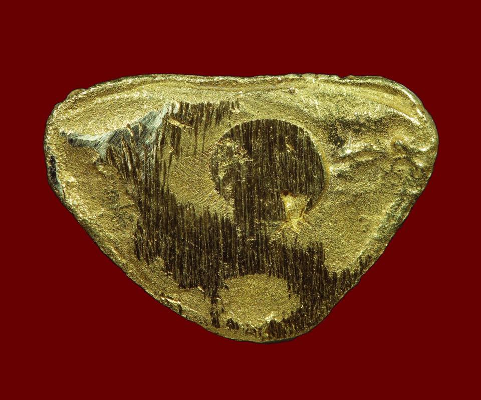 รูปหล่อคราูบาสร้อยปี 2538 เนื้อ ทองคำ